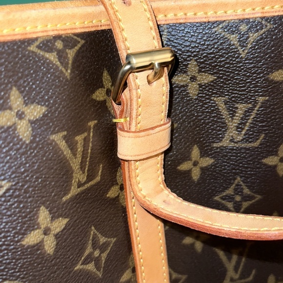Louis Vuitton monogram Marais bucket bag - Picture 11 of 15